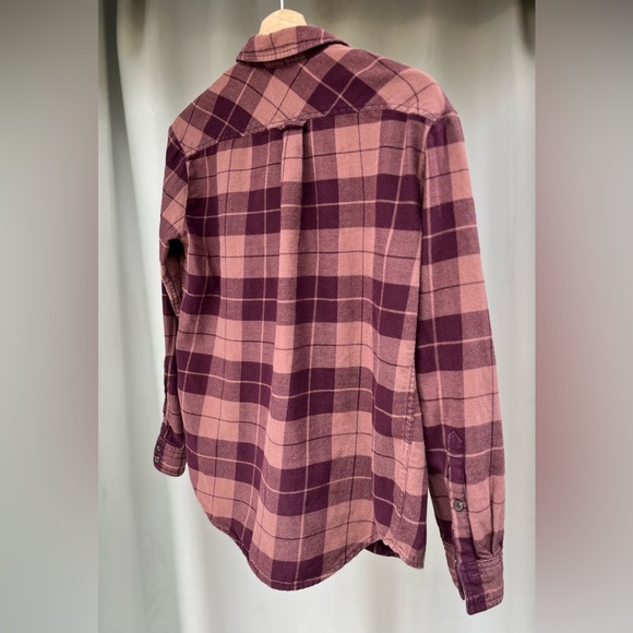 Aritzia Wilfred Plaid Flannel Button Up - Picture 5 of 8